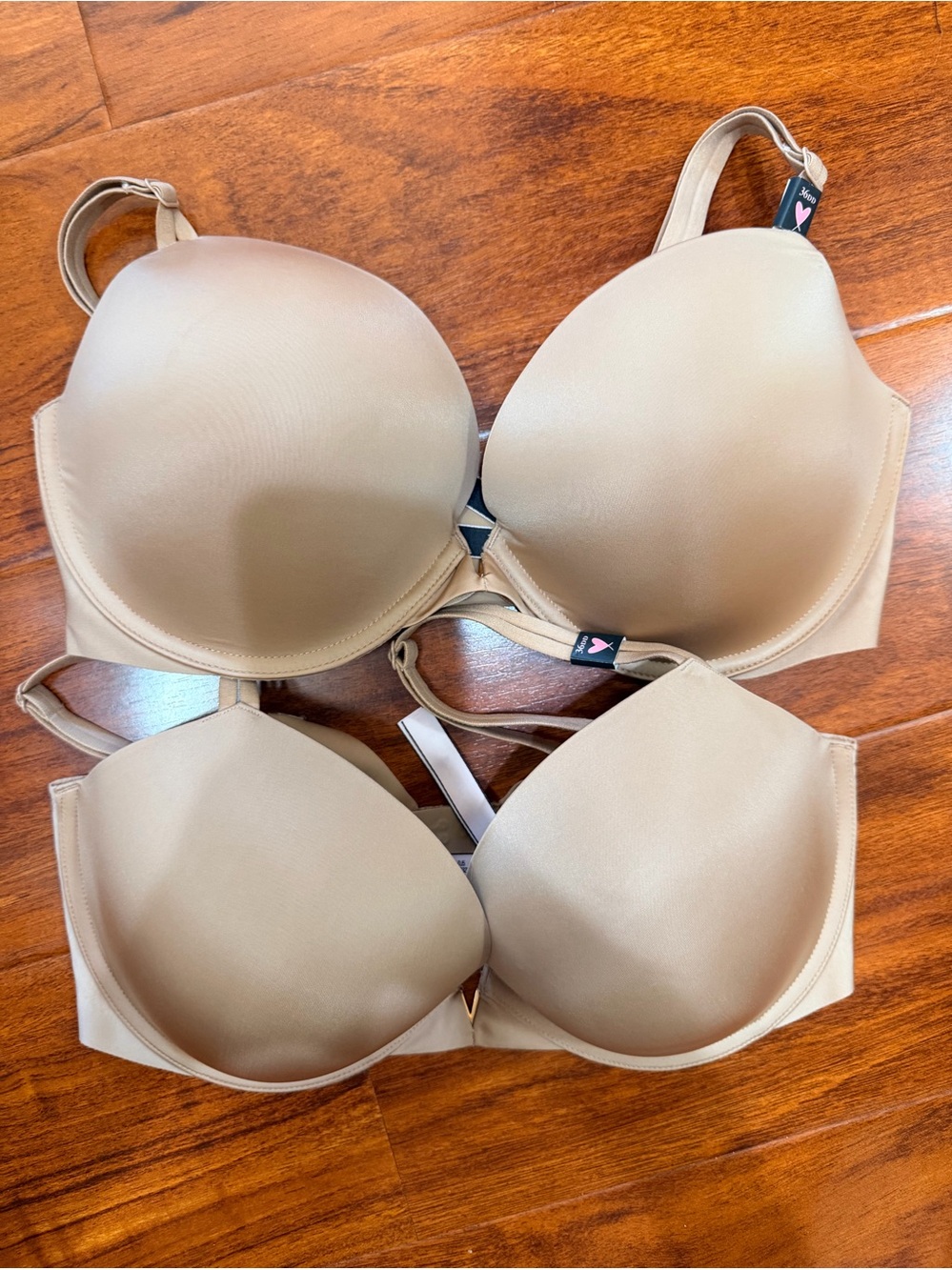 2 pk Victoria's Secret push up wide back Bra 36DD Brand new NWT FINAL